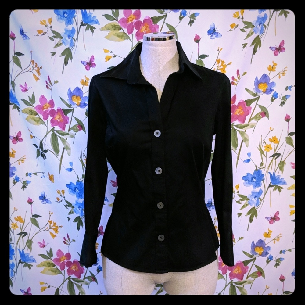 Banana republic button up blouse black fitted M